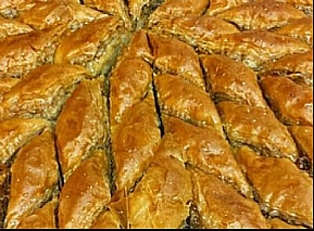 Cevizli Ev Baklavası